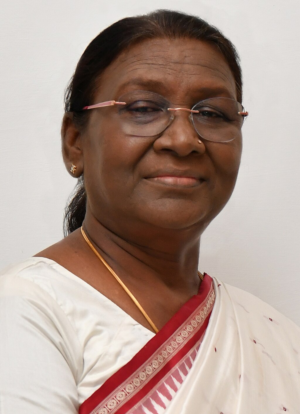 Droupadi Murmu portrait